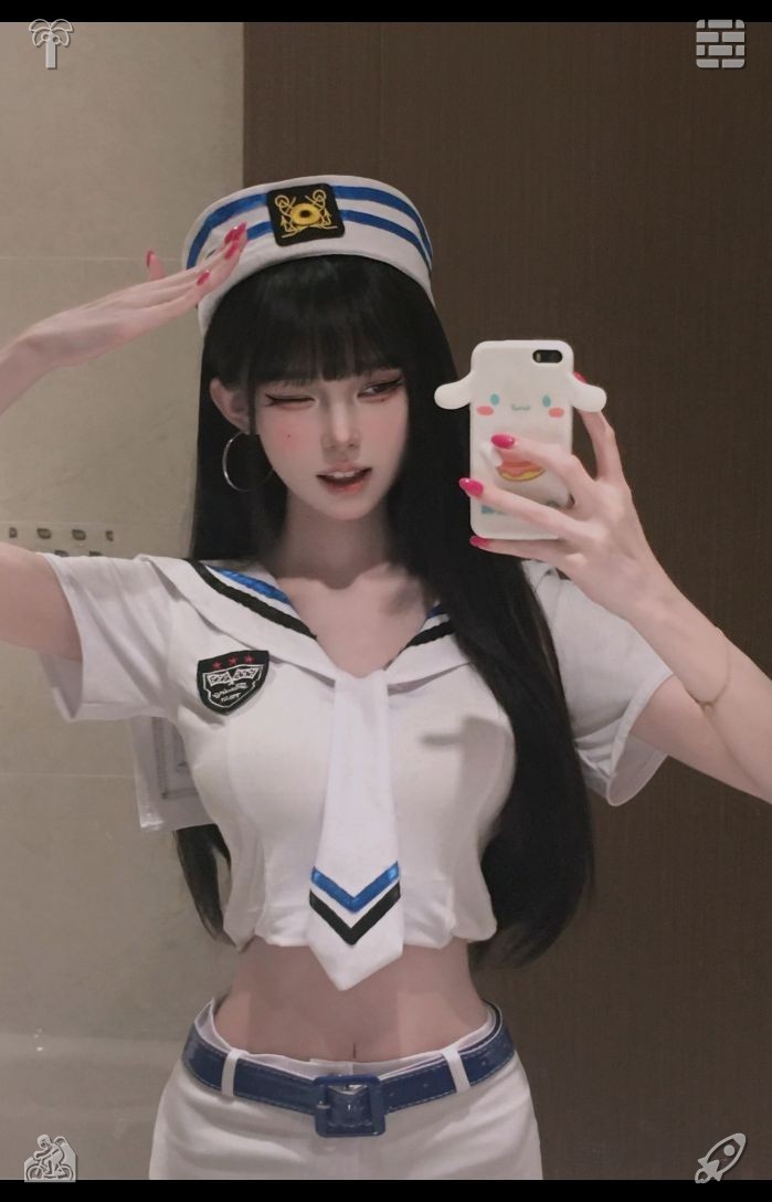 chusato333's tweet photo. 🎲A fresh banana rests on the table. The remainder of the day flew by, as Evelyn stopped by Koa's side once every hour to ensure his comfort and well-being. She likewise looked in on Lila, who was lying at ease with her leg bandaged, and Zara, whose restlessness appeared to have https://t.co/r6gmPLEXzJ