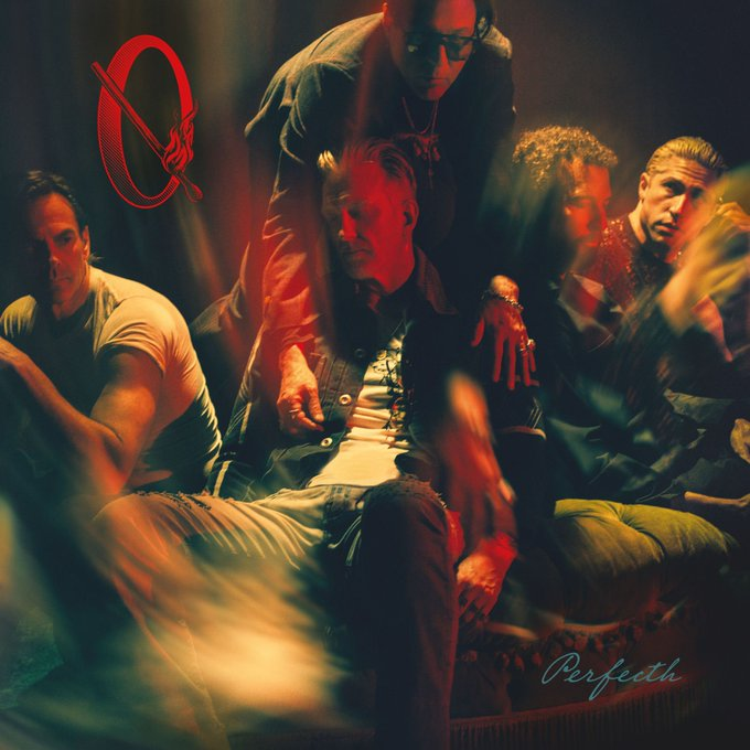 AcostaMzk's tweet photo. #Coverart @qotsa #Perfecth https://t.co/2OS5QBeVUr