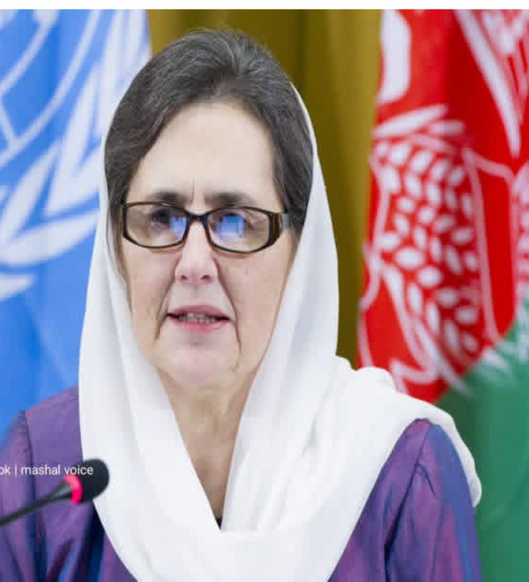 RahmatuallhM's tweet photo. Rula Ghani stated that the atmosphereinKabul and the Presidential Palace that day was filled with fear and chaos,and she was told she needed to leave the area as soon as possible
She said Itruly did not want to leave the country Iasked my husbandWhy must Igo?I am staying with you https://t.co/8WhQQes4bs