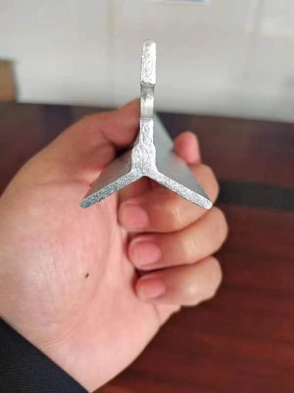wiremeshshop's tweet photo. 🔩 Look closer at the details.

Galvanized Y fence post with a clean zinc-coated surface, precise holes, and a strong profile designed for agricultural fencing.

Simple structure. Practical performance.

#YPost #StarPicket #GalvanizedYPost #FencePost https://t.co/phMlZ6IlYC