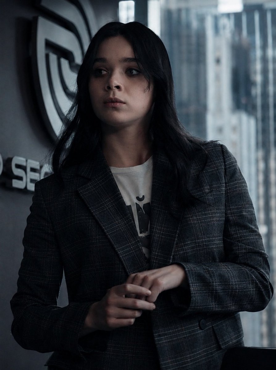 mhaileeaf's tweet photo. 𑣲 in this account we love,
CEO Kate Bishop and The New Hawkeye
Repost if you love Kate Bishop too :꣓ https://t.co/zNCNUOvBPh