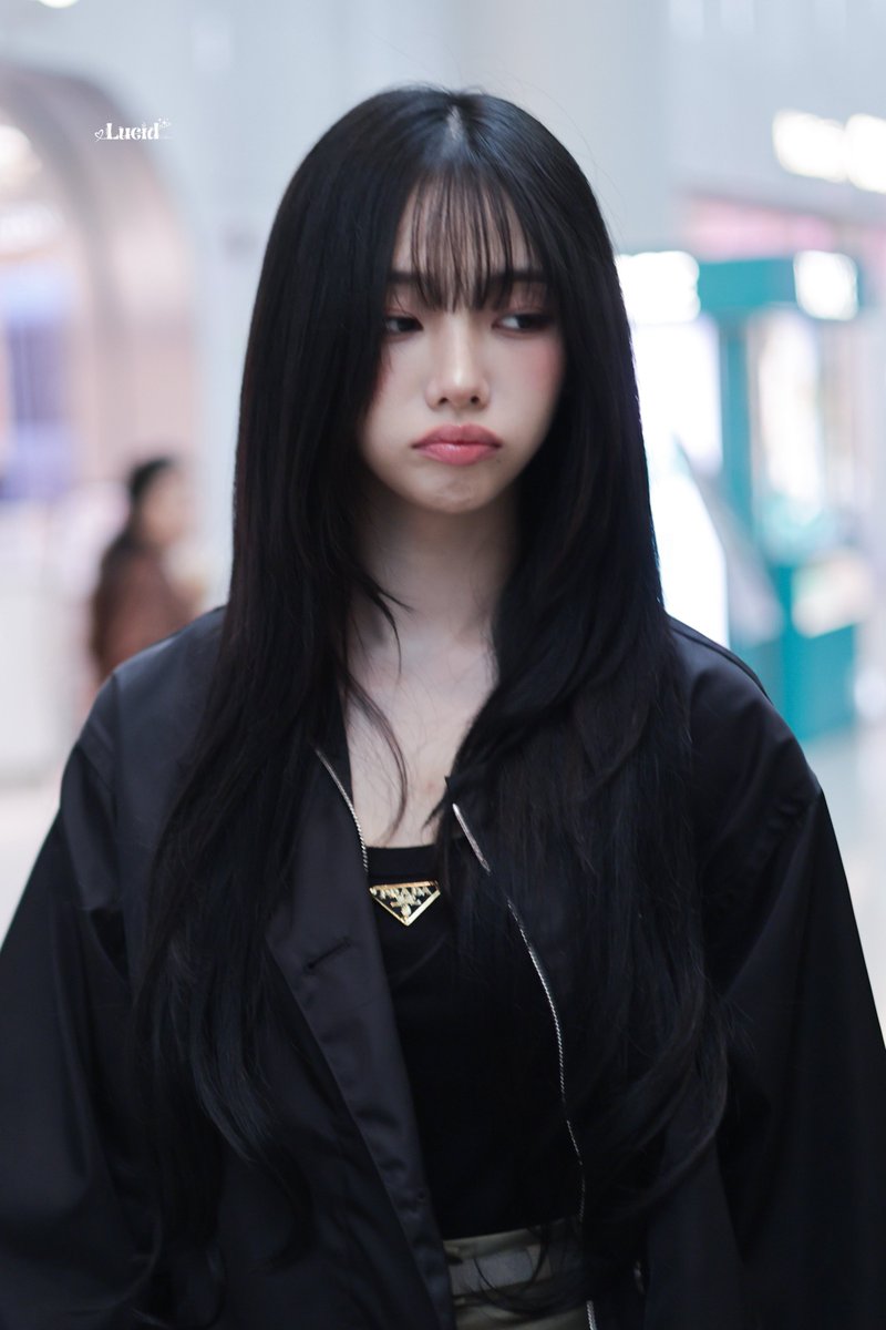 lucid_0411's tweet photo. 260827 ICN

귀여워 ㅠ

#aespa #KARINA #에스파 
#카리나 #カリナ #유지민 https://t.co/jeAVT0m2C5