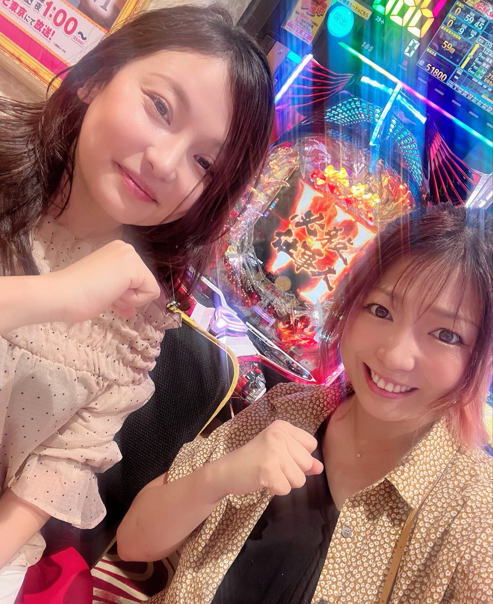 minorikawahara's tweet photo. おはようございまーす！🫶😃
今日はB1階の必殺仕事人から、並び打ちで実戦スタートです✨
サインや写真撮影など、気軽にお声がけください❤️
#東京都 
#楽園渋谷駅前店 
〜16時頃まで
PR https://t.co/XiLpP3rZrJ