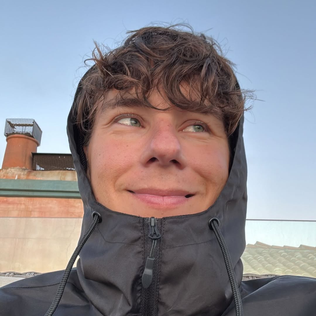 ArmentaMichelle's tweet photo. f*ck thinkin ‘bout the future all the time :) what a show to end 2025 ♥️ https://t.co/Pz9tly4DEJ