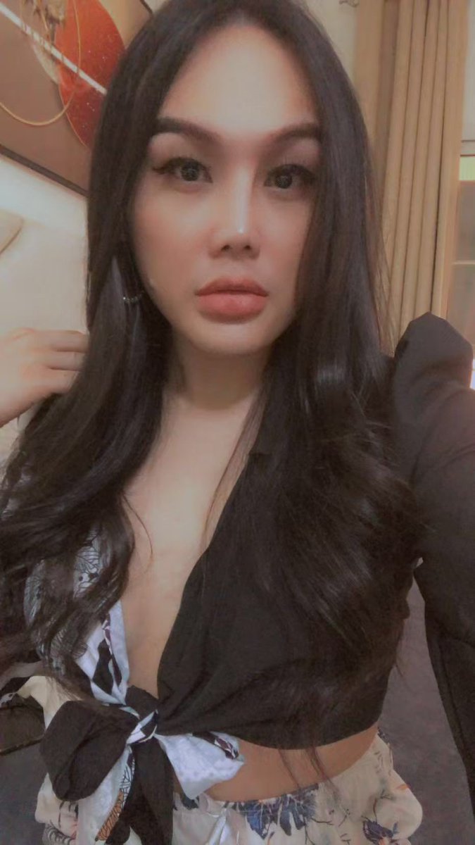 ImLadyBoyThai's tweet photo. @ Dubai https://t.co/2R96Fi9IVe