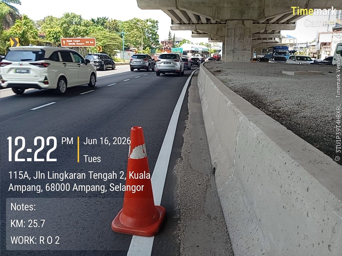 Konsesi_Alloy's tweet photo. 16/06/2026 -(R02) Penyenggaraan Dan Pembersihan Bahu Jalan  di KM25.70  FT28 -MRR2 https://t.co/ug88h4JTZC