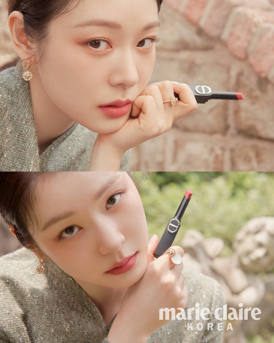 _wooyun's tweet photo. 마리끌레르 9월호 #김연아 🩷🌷 https://t.co/Cm8SNc4e9E