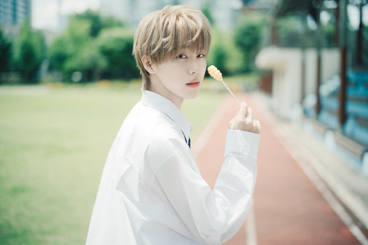 KO1KEYZofficial's tweet photo. 𝗖𝗢𝗡𝗖𝗘𝗣𝗧 𝗣𝗛𝗢𝗧𝗢 #𝟯
￣￣￣￣￣￣￣￣￣
#TOWA

DEBUT SINGLE
"KO1KEYZ" (KR)
2026.10.07 RELEASE

#KO1KEYZ #トワ
#コイキーズ #코이키즈 https://t.co/EluFUtSZoZ