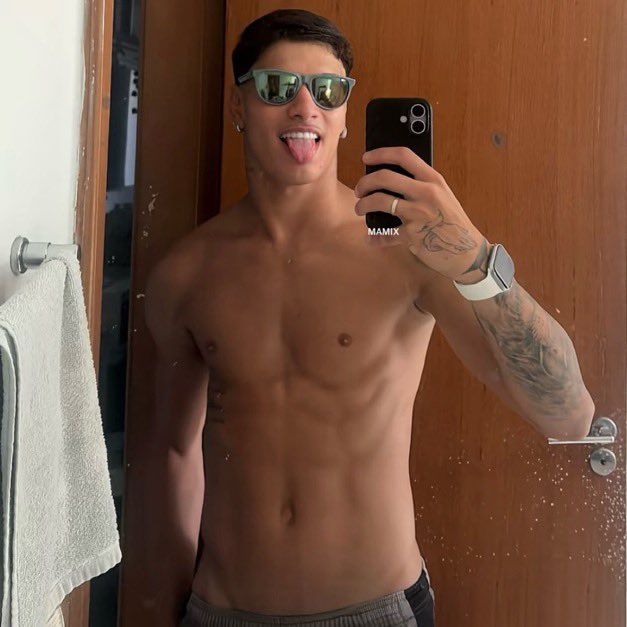 eliteconteudo's tweet photo. VAZADOS GRUPO VIP
Tenha acesso exclusivo ao nosso conteúdo VIP telegram
✨ Novinhos
✨ Héteros
✨ Chamadinha
✨ Conteúdos exclusivos
✨ #brotheragem 
✨ #vazados 
💎 Entrada única
#BROTHERAGEMㅤ 
#PINTOSAWARDS 
#novinhos 
#PINTOSAWARD 
#pintoawardsㅤㅤ�� https://t.co/0eg7kHNlEB