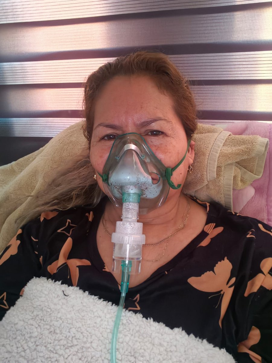 CeciPatriciaF's tweet photo. 11 años en la lucha por encontrar a mi hijo  me está cobrando factura en mi salud he estado muy enferma por muchos días y aún así no he dejado de caminar en su búsqueda aunque sienta que ya no puedo más por eso me atrevo a pedir y exigir a las autoridades la búsqueda inmediata de mi hijo Alejandro porque les hemos dado toda una carpeta de investigación completa sobre cada persona que participo  de su desaparición a la fiscalía general de la república  @FGR y a la fiscalía del Estado de Sinaloa le pido @Claudiashein ponga a trabajar a las autoridades porque por 11 años yo les he hecho su trabajo