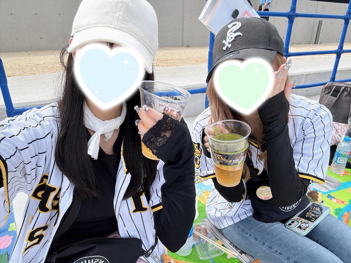 __ht15's tweet photo. リアル姉の誕生日🎂🩵おめでとうなぎ〜🫱🏻一緒に優勝見れたらいいな꒰ᐡ⸝⸝ʚ̴̶̷̷ · ʚ̴̶̷̷⸝⸝꒱🎶 https://t.co/1RmaNanFdT