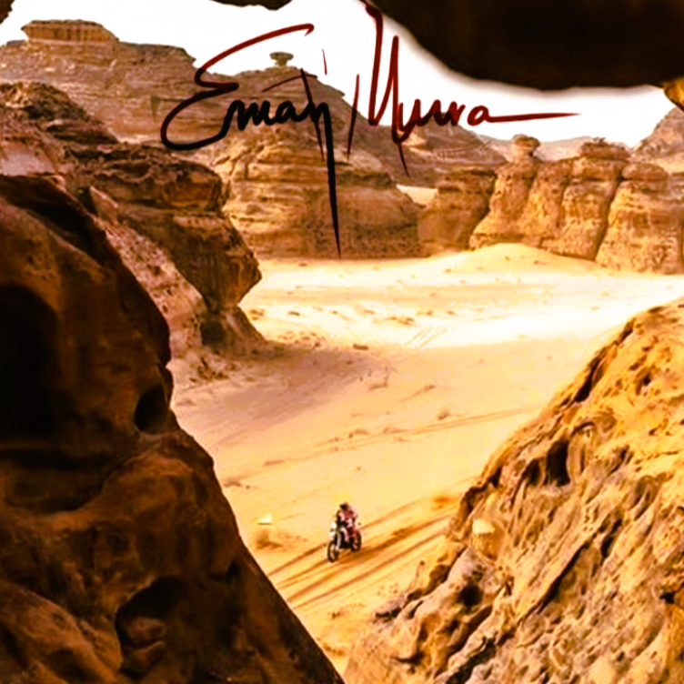 eman_murra's tweet photo. 📸✍️Idea and Post-Production by Me 
Camera @CanonItaliaSpA eos r5-r6 MarkII 24-70mm f/2.8 and 100-500mm f/4.8 #Canon 
#LastDakar #Desert #Dakar #Memories #Moto 

☕️✨#GoodMorning/#GoodNight 🌍

"In mezzo al nulla....In un Mare di sabbia...Pronti a tornare ?..."⏳
- Grazie.... https://t.co/5p6YRDKTwX