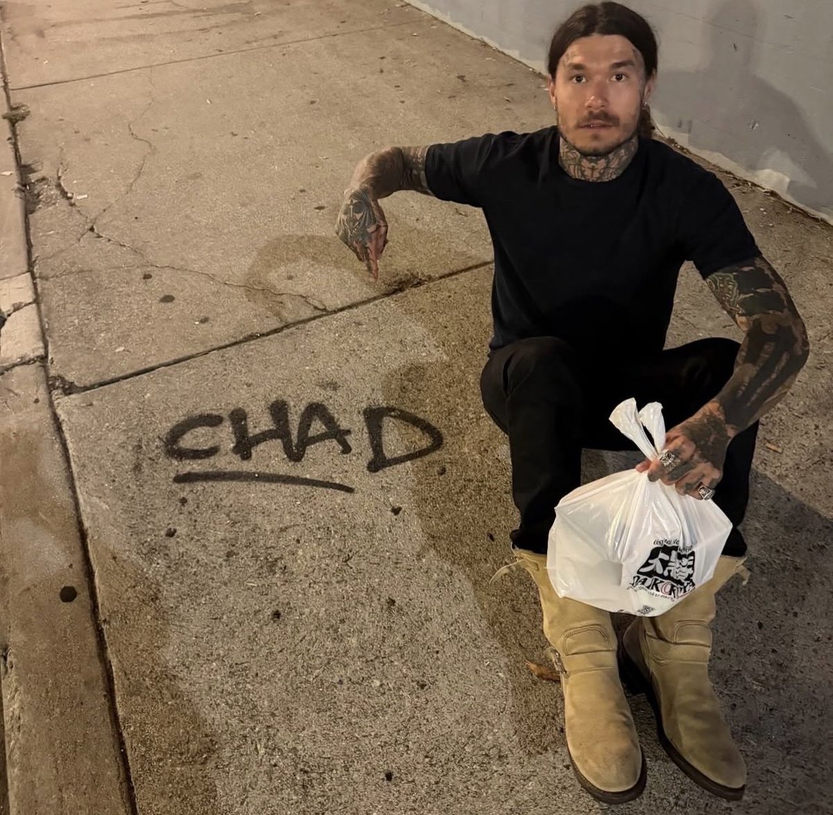 100Chxstian's tweet photo. Lyfe https://t.co/DbduZeqhl9