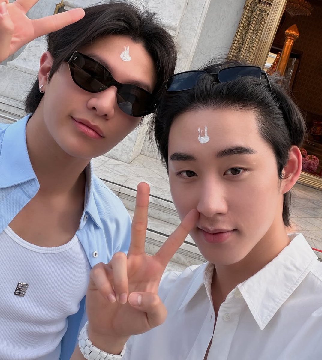 sthibtw_'s tweet photo. แฟนแต่งตัวให้มากกกก https://t.co/2JeKG9YRiI
