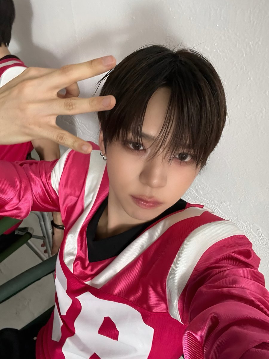 nouera_official's tweet photo. 💭_

[#현준] No.99

#NouerA #누에라 #ヌエラ
#HYUNJUN https://t.co/XGBGGcCj2z
