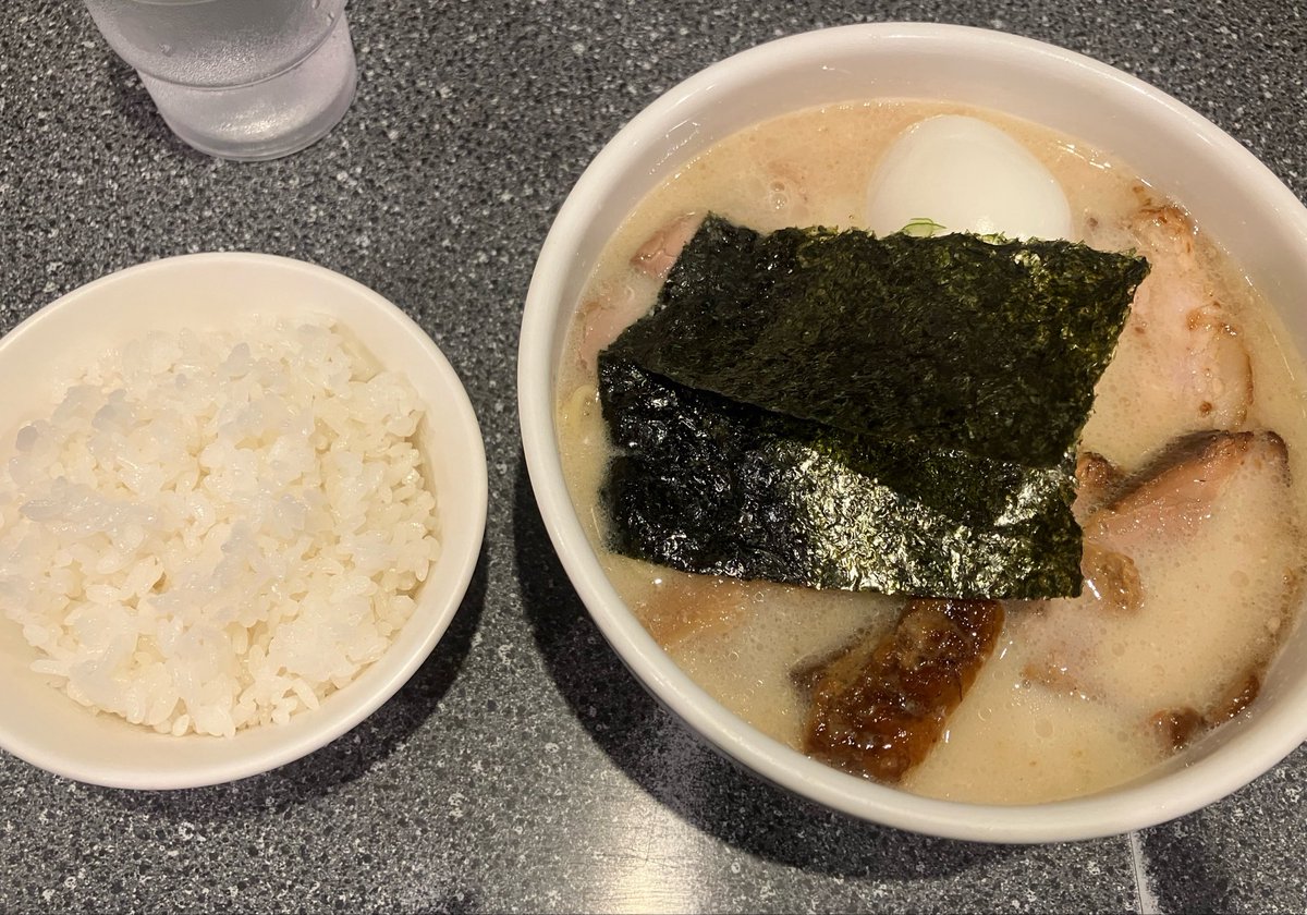 vali3foooo's tweet photo. 今日のお昼🍜😋 https://t.co/X0inmptZNA