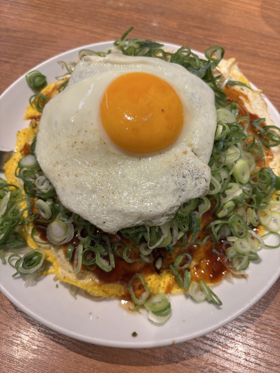 kuni_mba's tweet photo. Hiroshima
お昼はお好み焼き https://t.co/PKvsISiWrO