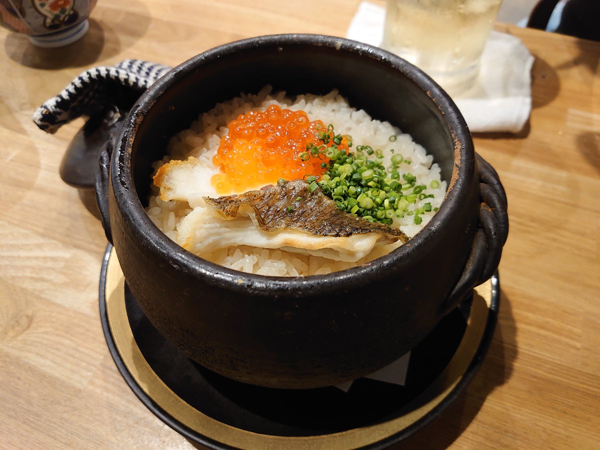 sy_ssri's tweet photo. 昨日はおでかけしてはしご酒✨
美味しい&amp;楽しかった⁽⁠⁽⁠ଘ⁠(⁠ ⁠ˊ⁠ᵕ⁠ˋ⁠ ⁠)⁠ଓ⁠⁾⁠⁾

友達とゆっくりご飯食べながらいろいろ話せるのホントに大切な時間。 https://t.co/E1ZiHoscOh