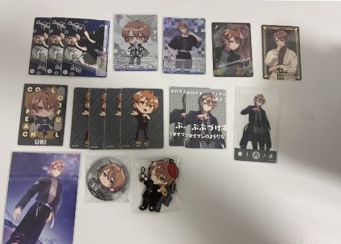 Aaaj6pr's tweet photo. #からぴちグッズ買取  #からぴちグッズ交換  #カラフルピーチグッズ交換 

求 PayPay優先、📍

譲 画像のもの(🎸、🍫のみ)
その他のメンバーさんは過去ツイなどに🈶
📮、現地→Kありのみ
📮買取の場合代金＋送料
お気軽にお声がけお待ちしております♩ https://t.co/sYIRpdCblB