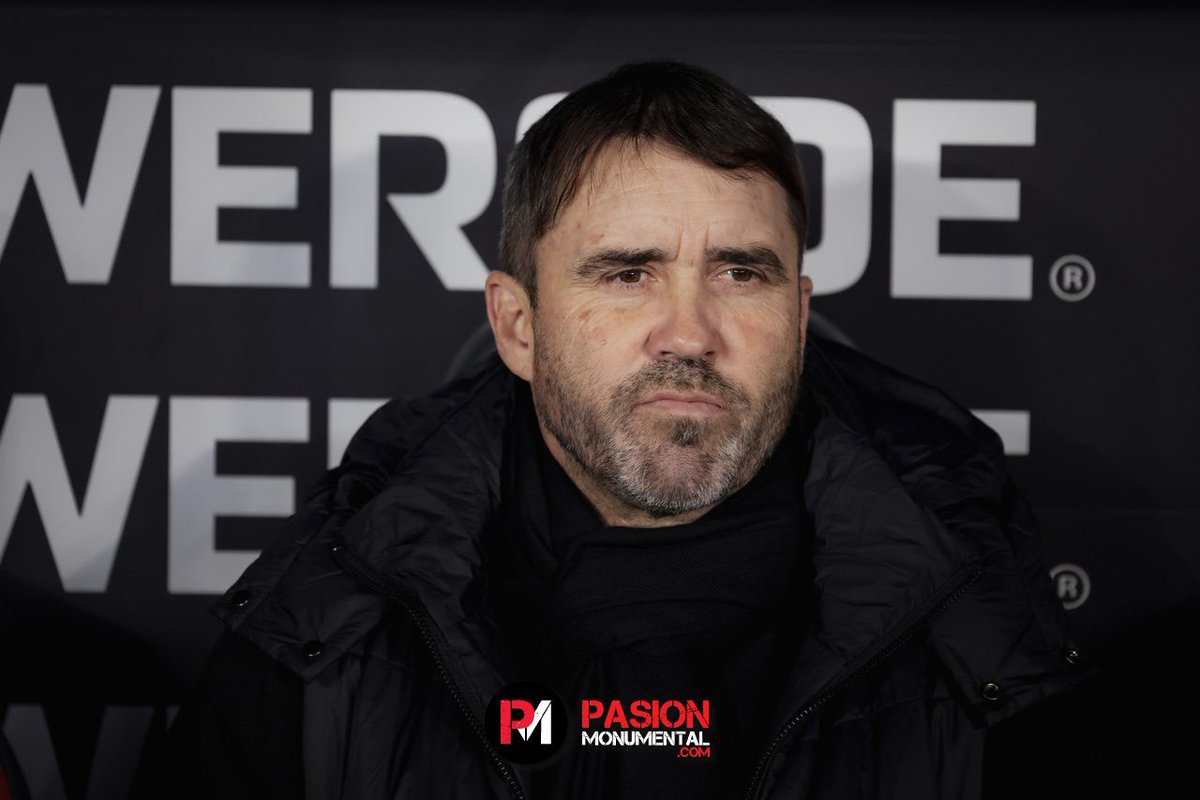 pmonumental's tweet photo. 🚨 #River | Chacho Coudet decidió NO HABLAR en conferencia de prensa. https://t.co/KmCGEvSZe9