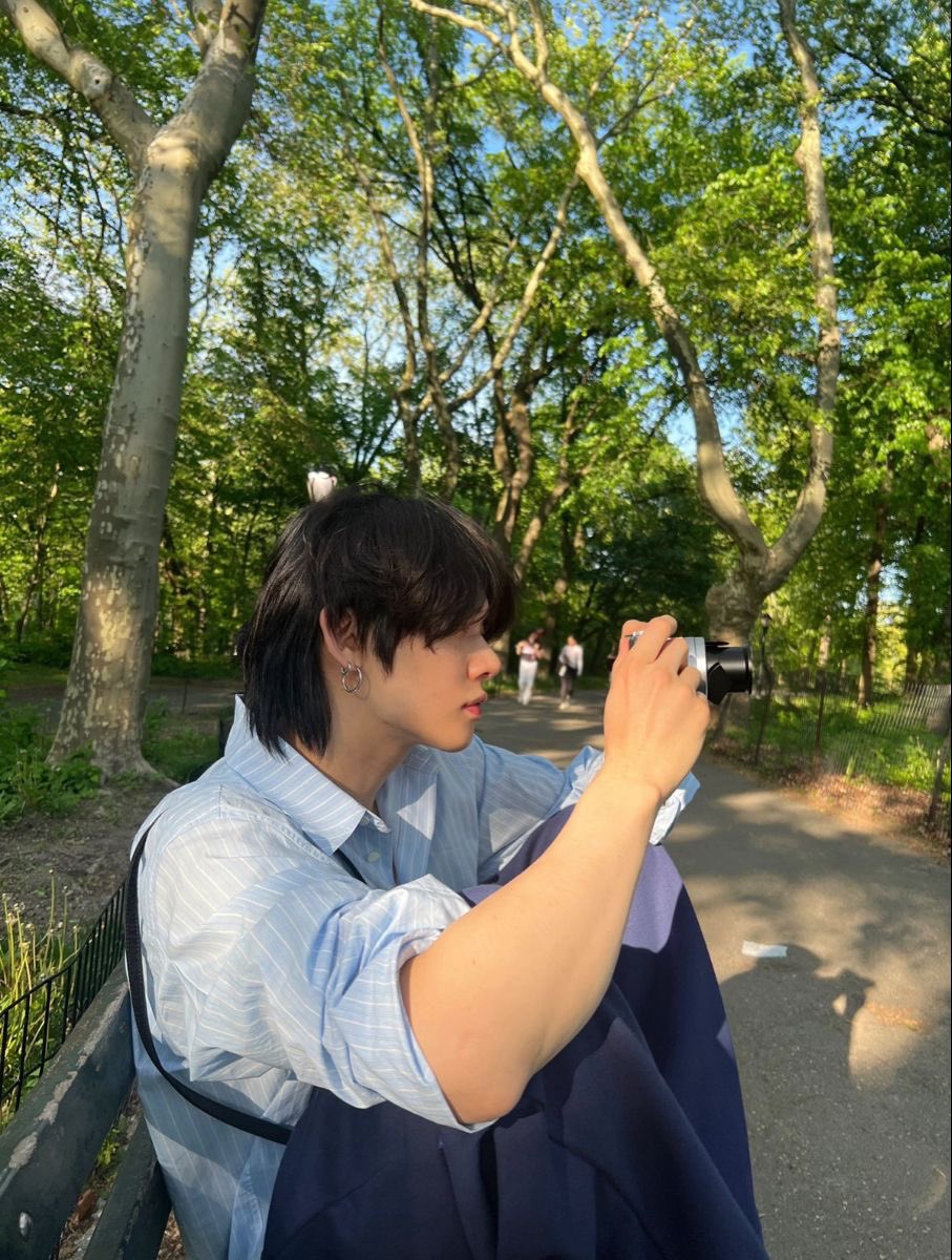 TXTPeru's tweet photo. Pronto Yeonjun tomando fotitos a Tae y los gatitos en el Parque Kennedy 🙂‍↕️🤞🏻

MOA WANTS TXT TOUR IN PERU
#TXTINPERU
#PeruWantsTXTConcert
#StealTheWindPeru2027
@TXT_bighit @HYBEOFFICIALtwt https://t.co/n3FAPpowfq