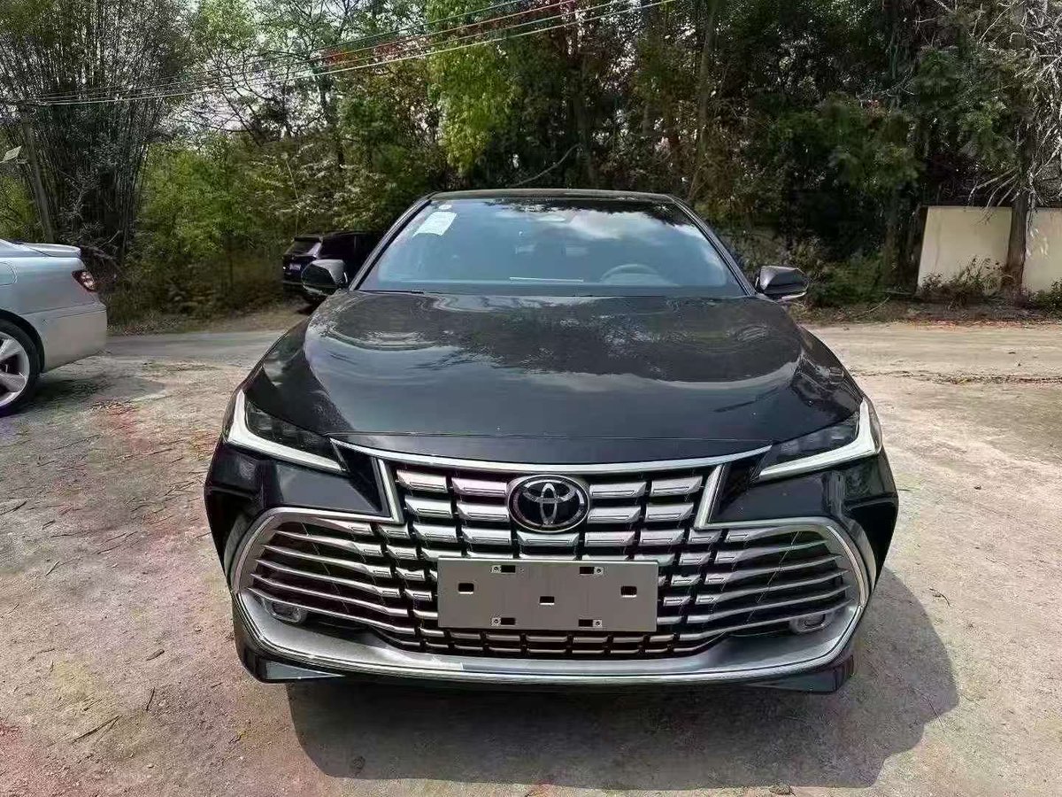 el_maris_autos's tweet photo. 2026 Toyota Avalon, Hybrid, 2.0 🇨🇳

Fullest Option!
Dual electric seats with boss controls, large screen with panoramic sunroof, etc!

🏷️ 45M
Home Delivery (🇳🇬)
Shipping, Clearing &amp; Duty (Included)
@Wizarab10 https://t.co/hlJ3AOl4xC