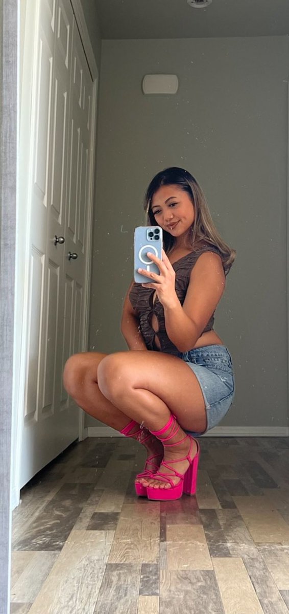 sweetasainlily's tweet photo. Mamacita ๐
#asain #baddies #pyts #bops #gooners https://t.co/HqvoFFpyA8