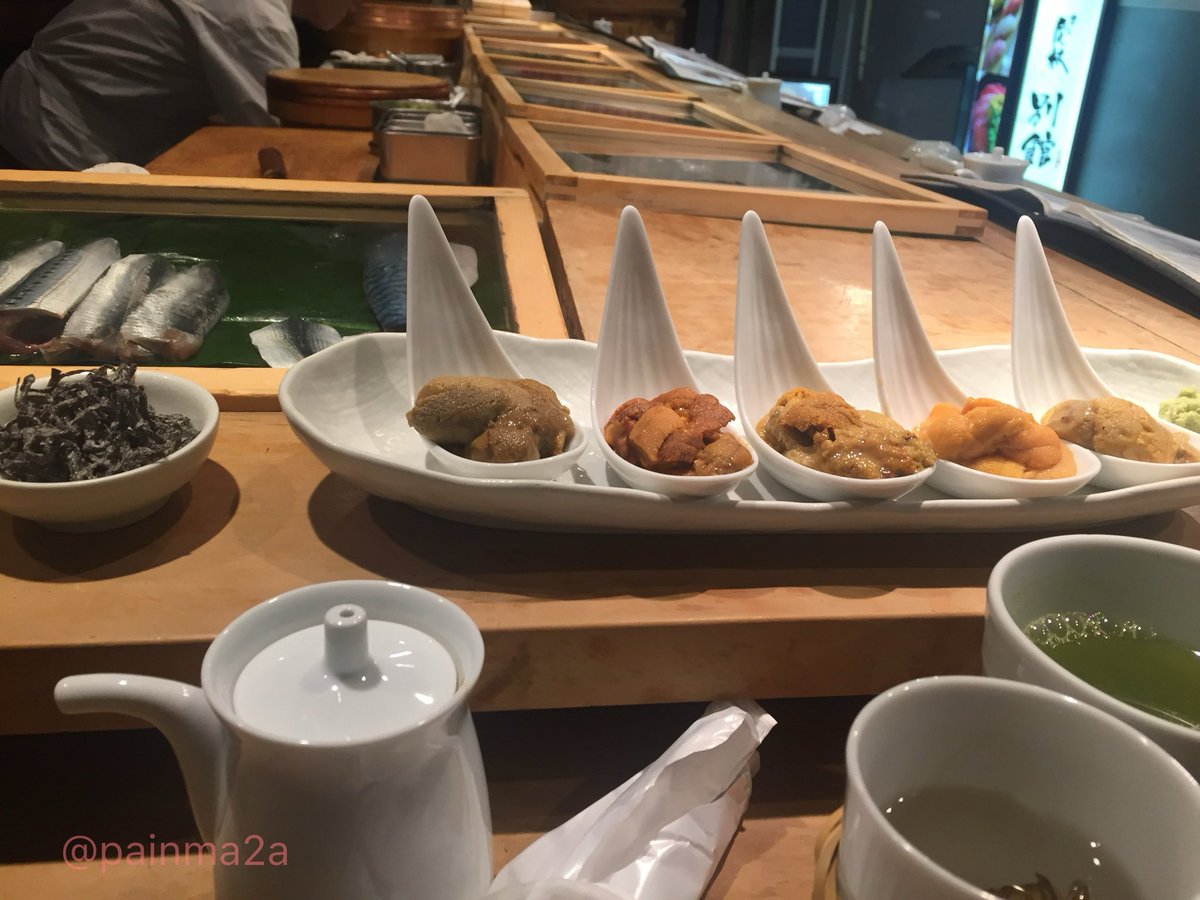 painma2a's tweet photo. 「今日、どうしても美味しいウニが食べたい」
そんな衝動に駆られたとき、迷わず足を運ぶ場所
系列店「ウニ虎」の存在があるからこそ叶う、多数の品種✨
予約不要でフラッと立ち寄れる軽やかさで、このクオリティとコスパを享受できる贅沢
一口めで脳まで届く甘みに、思わず笑みが溢れる
手っ取り早く極上の幸せをチャージしたいとき、ここ以上の解はありません…..

📍中央区築地　虎杖別館