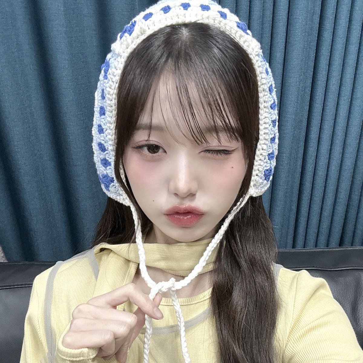 oasispct's tweet photo. ¿𝙳ormir? ¿yo? ¿ahorita? pff, no, no puedo hacerlo cuando tenemos el #𝐭ort𝖚red·ঌ𓊈co𝕧er𓊉 saben 🎤♡ menos cuando tengo la necesidad de cantar juntos a la pequeñita está canción que uff, me encantó : #𝔸d𝓱araʼ𐭩𝚜o𝗿ː𝕣o͞w.

𝕥he 𝑓a͞tǝ ♡𝐟 #𝒵hǝnn𝕚e ✺ ⊰ ! https://t.co/PR5pfg0Q6q