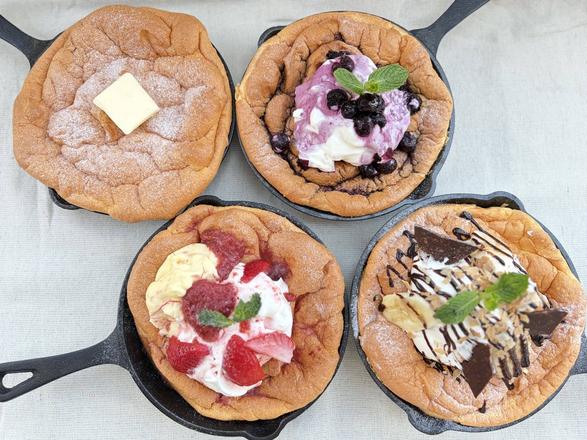 hamarepo's tweet photo. ちょっと変わったパンケーキを発見！🥞

横浜市青葉区にあるカフェ【ウチルカ】で
6月からスタートした「ふわとろパンケーキ」

注文ごとにオーブンでふっくら焼き上げ、スキレットのまま熱々で提供。
外は香ばしく、中はふわとろの新食感を楽しめます。

選べる味は4種類！ 
🧈素材のやさしい甘み「メープルバター」
🍓甘さとコクがとろけ合う「ストロベリーカスタード」
🫐甘酸っぱく爽やかな「ブルーベリー」
🍌王道コンビ「チョコバナナ」

焼き上がりは約30分。
待つ時間も含めて楽しみたいパンケーキです🥞 

青葉台駅からバスで「中谷都」下車すぐ🚌

 #はまれぽ #ハマみっけ