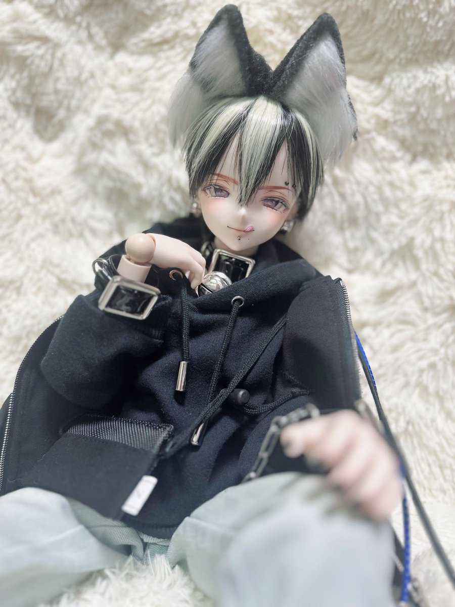 kuro566712's tweet photo. 舌ペロ＆ピアスの
イタズラっ子なお兄さん♡が誕生🤩🫶
大きめのリングピアスが表情に
マッチしてくれました😆👍
 #くろまめっ子
  #kome瞳
  #ぴぐウィッグ 

https://t.co/whZJEGAkUH https://t.co/pNhaLeI4Fw