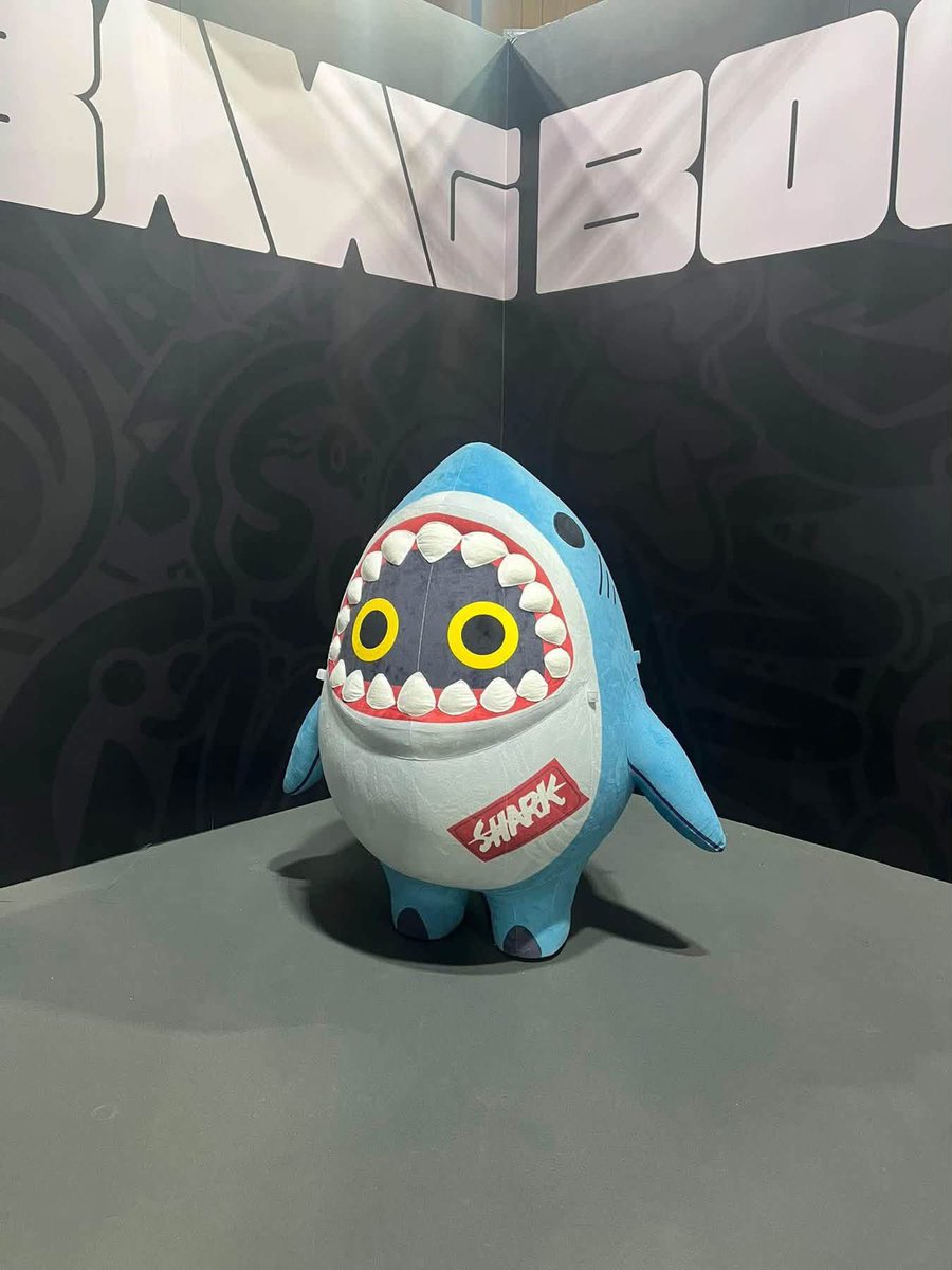untiltheendum's tweet photo. I attended all four days with a Fast Pass and had an amazing time! 💙🤍 The activities were fun, the booth rewards were adorable, and the ZZZ booth was definitely my favorite. The cosplayers looked stunning, and the Fast Pass staff were so kind and welcoming!

 #HoYoFEST2026 https://t.co/OpV50FY7bN