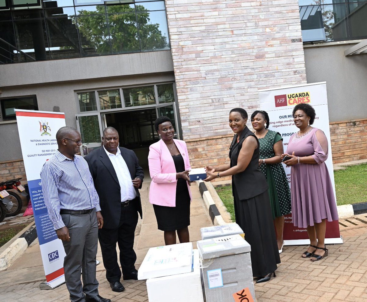 ahfugandacares's tweet photo. Yesterday @ahfugandacares donated UGX 144.7 million UGX worth of Ebola Virus Disease diagnostic test kits to the @MinofHealthUG reinforcing Uganda’s Ebola response &amp; public health preparedness.

Together, we are strengthening disease surveillance and infection prevention. https://t.co/dnFDNafj9o