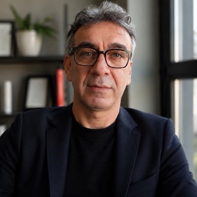 yilmazist's tweet photo. #YeniProfilResmi https://t.co/OPVuYkFbhI
