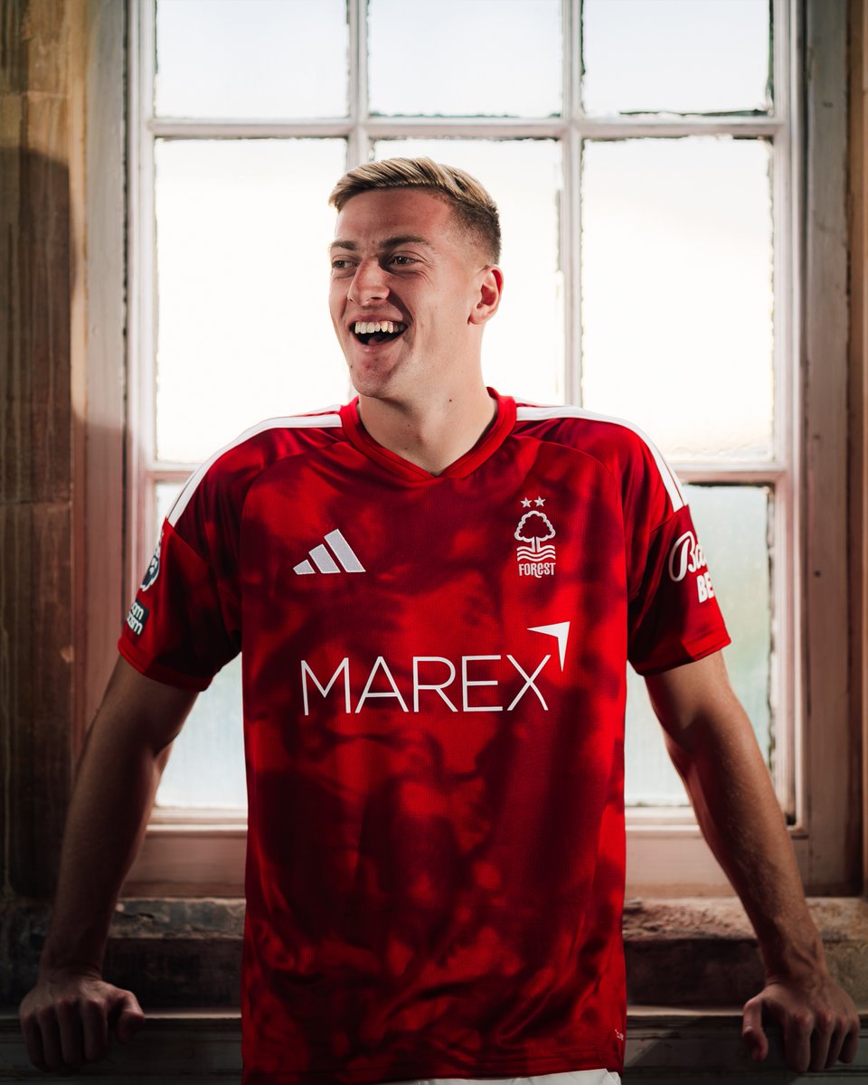 NFFC's tweet photo. Adding further class to our ranks. 💪 https://t.co/CDqqJCn0OY