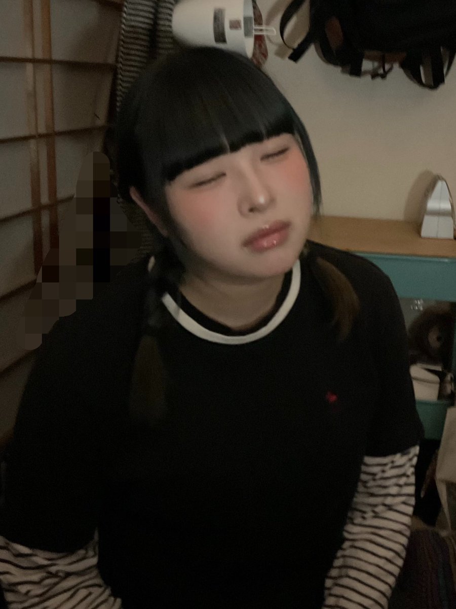 kizetub's tweet photo. いろんな顔😳 https://t.co/MuZdP35ZUn