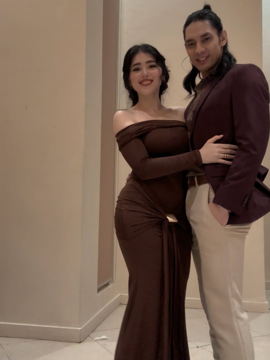 gmanetwork's tweet photo. COMEBACK IS REAL NA BA? ๐โค๏ธโ๐ฅ
ISA (#KyliePadilla), bibigyan na nga ba ng second chance si MARTIN (#LuisHontiveros)? ๐
Abangan mamayang 8:50 PM sa #TaskforceFirewall sa GMA Prime!
๐ฅ: Luis Hontiveros on TikTok https://t.co/Iv7T3lS1Zf