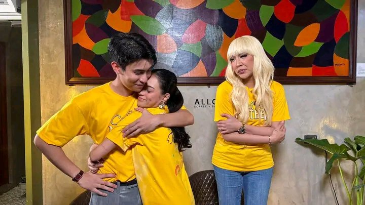 dericson1403's tweet photo. Grabe Naman kasi Ang yakap Nayan Marbea naiinggit tuloy si mother twinkle haahhahaha

MARBEA CMM ON NETFLIX https://t.co/8AqLVNAD8h