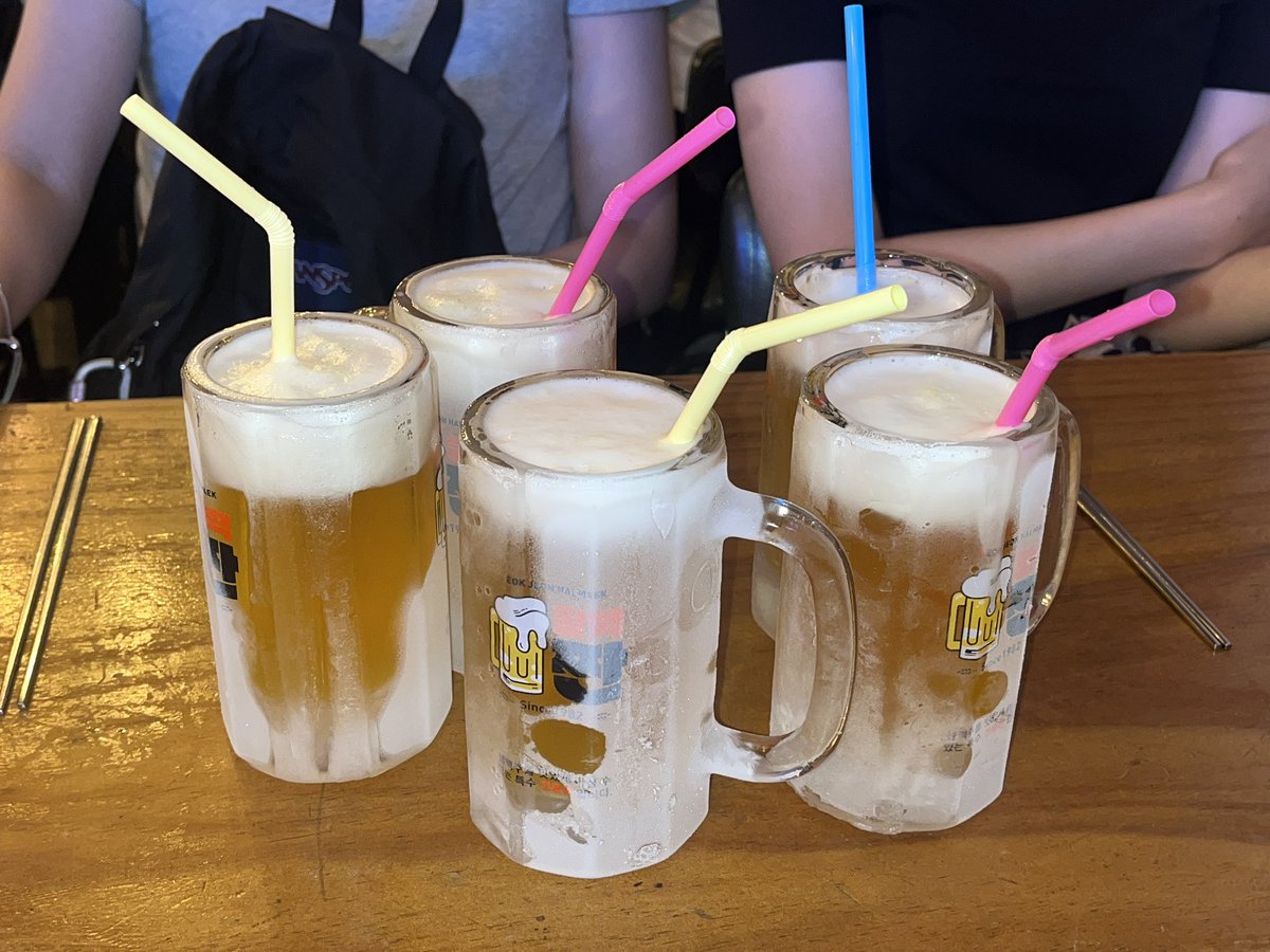 iampinkddong's tweet photo. 역할맥 파맥소맥+닭떡볶이 
개존맛…🥹🍻💕💕💕 
닭떡볶이 완전 지코바맛남 지코바보다더맛잇음 https://t.co/TKWf0igiOF