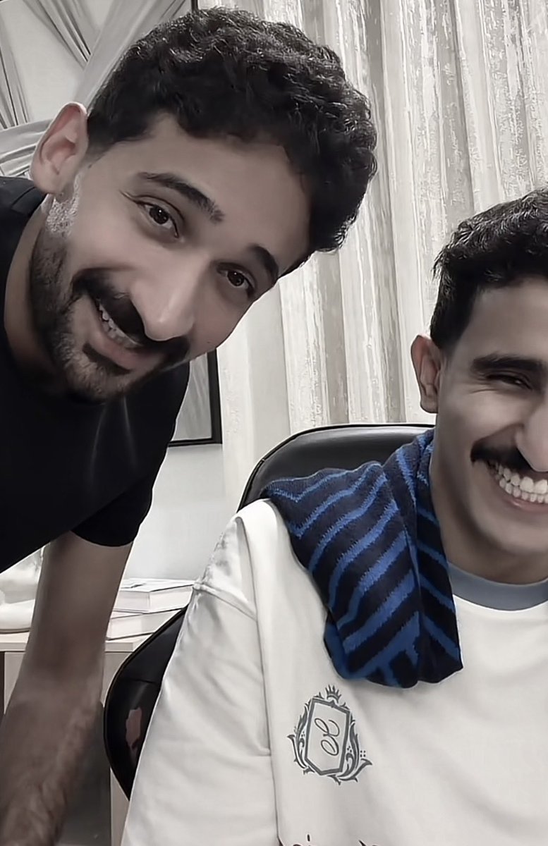 marr53976's tweet photo. 🖤🖤🖤
#سلطان_العليان #سعد_ال_مخفور https://t.co/a7lYRg8jNR