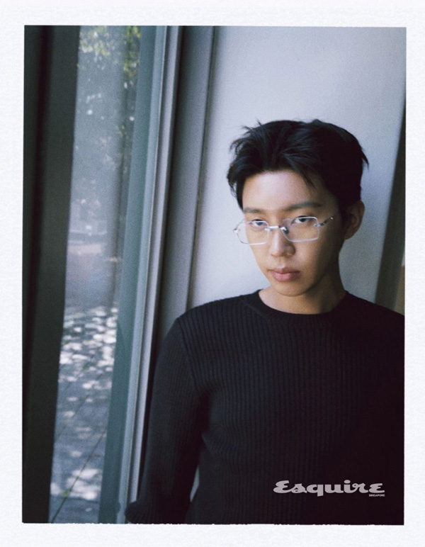 Hero__rang_'s tweet photo. 임영웅은 진짜 신기한 게

사진마다 사람이 달라 보여서
매번 처음 보는 얼굴처럼 감탄하게 됨😍
근데 또 자세히 보면
내가 제일 좋아하는 그 얼굴임😌

결론,
임영웅은 임영웅이라서 미쳤다🩵

#임영웅 #임영웅에스콰이어 #IMHEROESQUIRE #LimYoungWoong #LYW #IMHERO https://t.co/LkOwZ2krBL