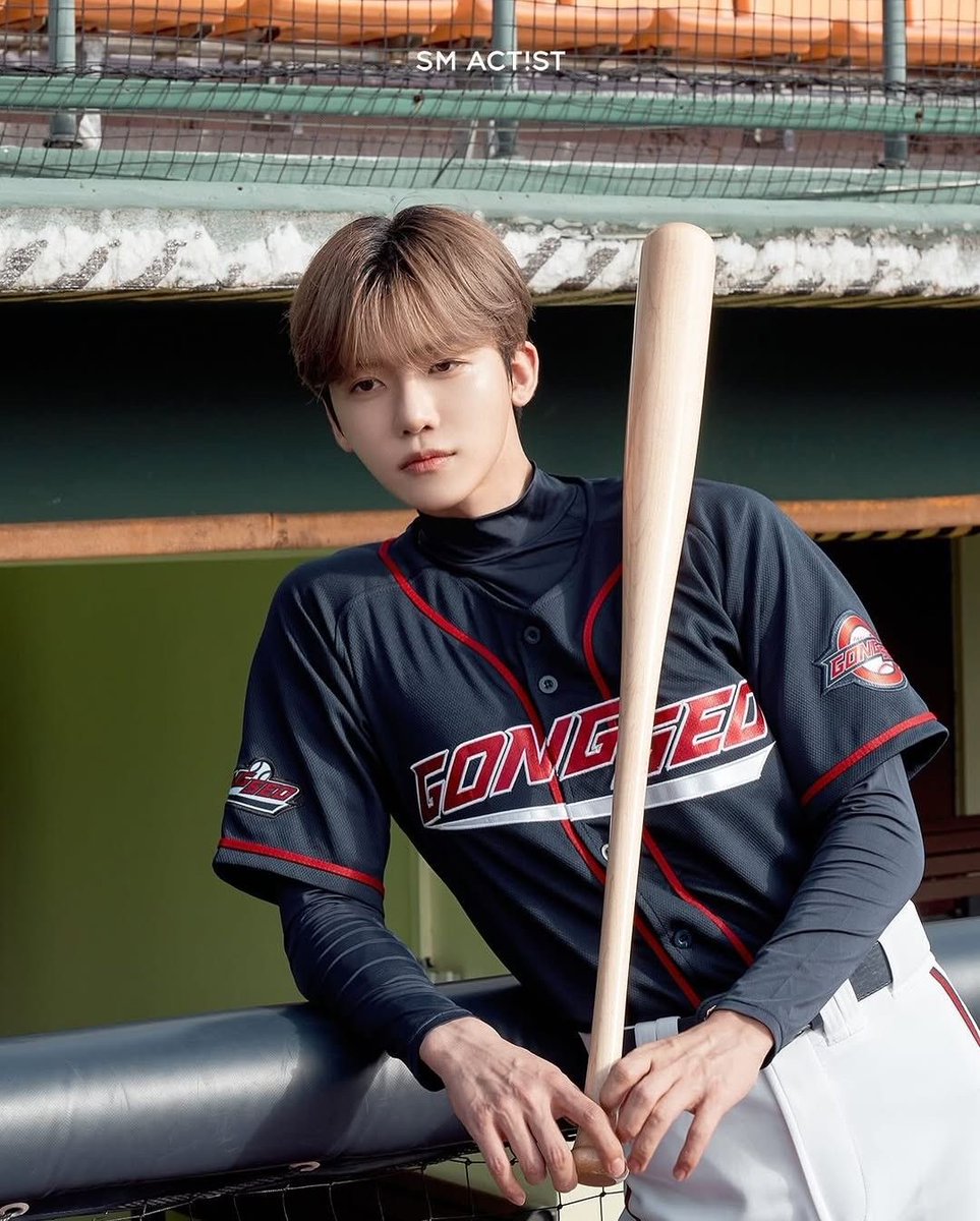 augustjaemie's tweet photo. from playing kwon taehee in the drama, wearing a baseball outfit and holding a bat, to finally getting the chance to throw the first pitch himself oh proud of u jaeminnie!! 😭🤍 https://t.co/ylgdJ09e5A