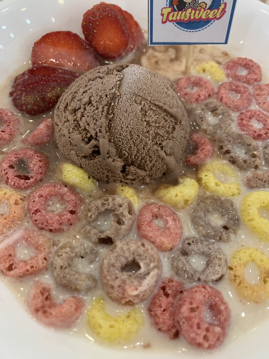 __lfyl's tweet photo. selamat makan https://t.co/XLmab0NQvP
