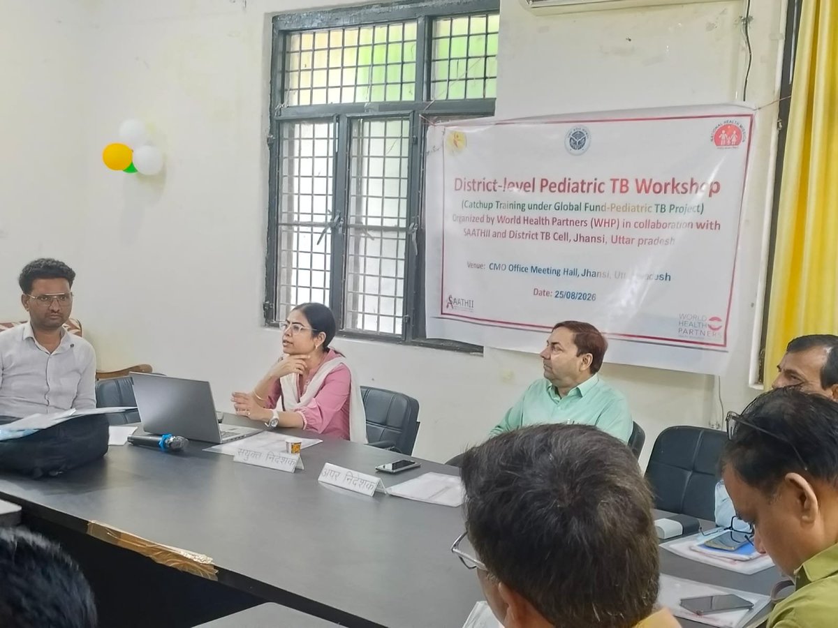 ntep_UP's tweet photo. #TBMuktBharat झांसी जिले में बच्चों की टीबी (Pediatrics TB) पर NTEP और WHP के सहयोग से आयोजित जिला-स्तरीय कार्यशाला; इसमें सभी स्टाफ नर्स और MOIC शामिल हुए  @AmitGhoshIAS @moansadhana @nhm_up @TbDivision @TBHDJ @khpt4change https://t.co/M3yDAg7xu9
