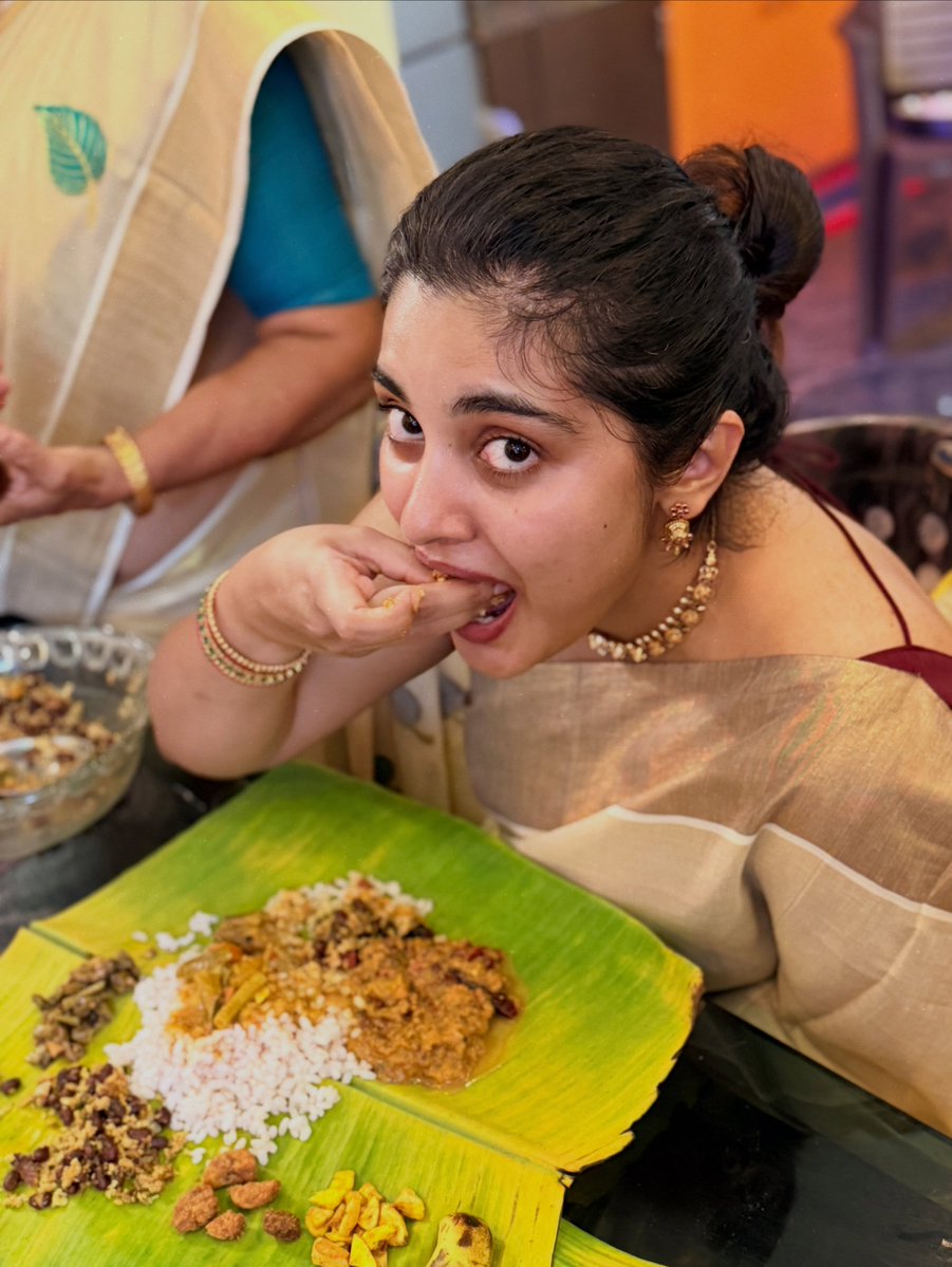 TNivethathomas's tweet photo. @i_nivethathomas 😘😘❤️❤️
#NivethaThomas @i_nivethathomas https://t.co/1So3oNHgFU