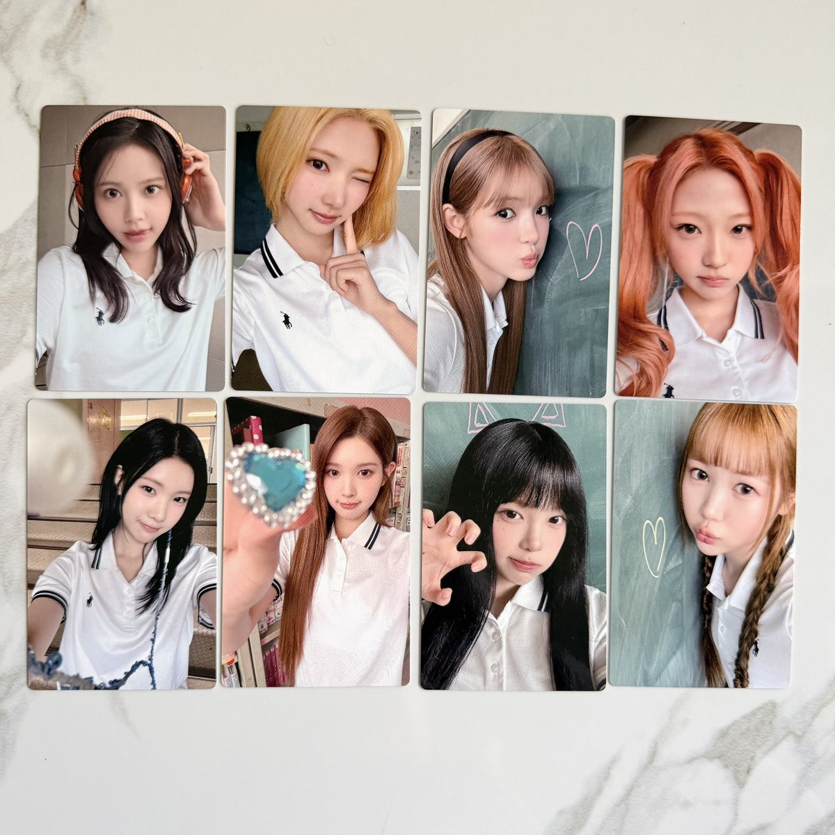 amamelova's tweet photo. Wts want to sell official photocards iconic heart hearts2hearts 

Tower record bene 
Regular album 
Universal pob 

Ready ina siap kirim ✅ 
Split pay are welcomeeee by dm 

Co baru bisa di ttshop 

https://t.co/YE2HI1dmcn https://t.co/K0l0DPPYKq