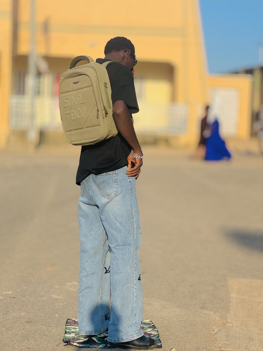 M_Bello__'s tweet photo. Outfit: Drip Luxe ✨🦅✨🦅 https://t.co/ksr3gqmyw2