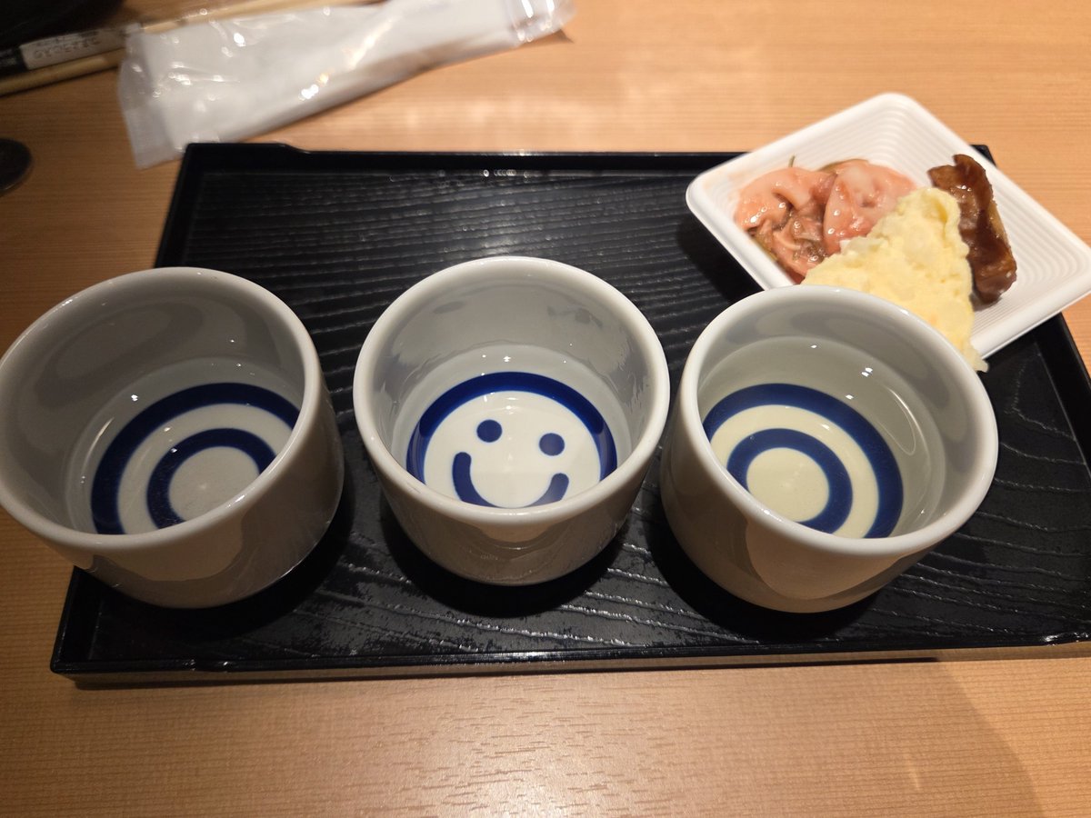 st_sake_st's tweet photo. 前々から行ってみたかった地酒バー！
よりどりみどりで目移りしてしまいますね😋 https://t.co/wiayqNCIrT