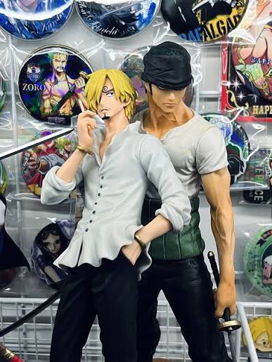 zomcide's tweet photo. i get so high off that zosan size gap like hello 🚬🚬🚬🚬🚬 https://t.co/zjzMvY3Hh1