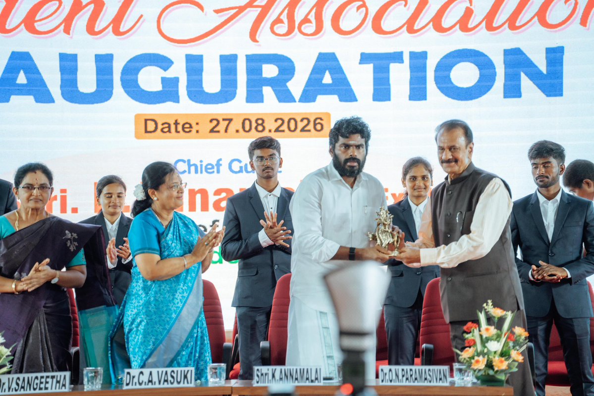 annamalai_k's tweet photo. Delighted to have had the opportunity to inaugurate the student association at Kongunadu Arts and Science College, Coimbatore, this morning. My sincere gratitude to the Management & the Staff of this esteemed institution. 

Empowering our youth is vital for building strong grassroots leadership, inspiring positive political change, fostering entrepreneurship, and driving essential skill development towards a developed Tamil Nadu and a strong India.